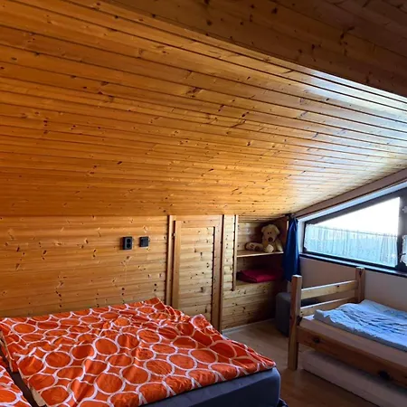 Jesolo Apartmanhaz 아파트 Balatonkeresztúr